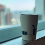 Riho Yoshioka Instagram - 今年のラジオ新グッズ。 私もずっと欲しかったオリジナルタンブラーです。 マットでベージュで好きなデザイナーさんのデザインが入ってるのが良いって夢を叶えて貰いました。 脇田あすかちゃんのデザイン♡かわいすぎる。 お便り下さってラジオ内で読まれた方に毎週プレゼントしますのでお楽しみに📻🥀 @wakidaasuka @lifestyle_ur813