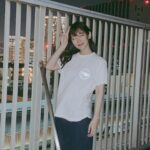 Riho Yoshioka Instagram - 暗いところで光るの まりっかが作ってくれたSTMPシャツ🧙‍♀️ 1枚1枚手作業でプリントしてくれたんだよ。 凄いしめっちゃ嬉しいプレゼント。 @marikaito_official