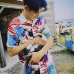 Riho Yoshioka Instagram - 1クールも1年も本当早い!! もう12月！もう明日9話！🐈🩴23時！ 怒涛のラスト1ヶ月が始まったぁぁぁ/ 写真がどんどん懐かしく感じるなぁ… 瑛太さん猫と本気で戯れて本気で噛まれてたなぁ 手ボロボロになってたなぁ 時間が経って冷静に見ると凄い髪型されてるなぁ 明日も楽しく気楽にどうぞっ @kantele8ch #ドラマ　#時をかけるな恋人たち