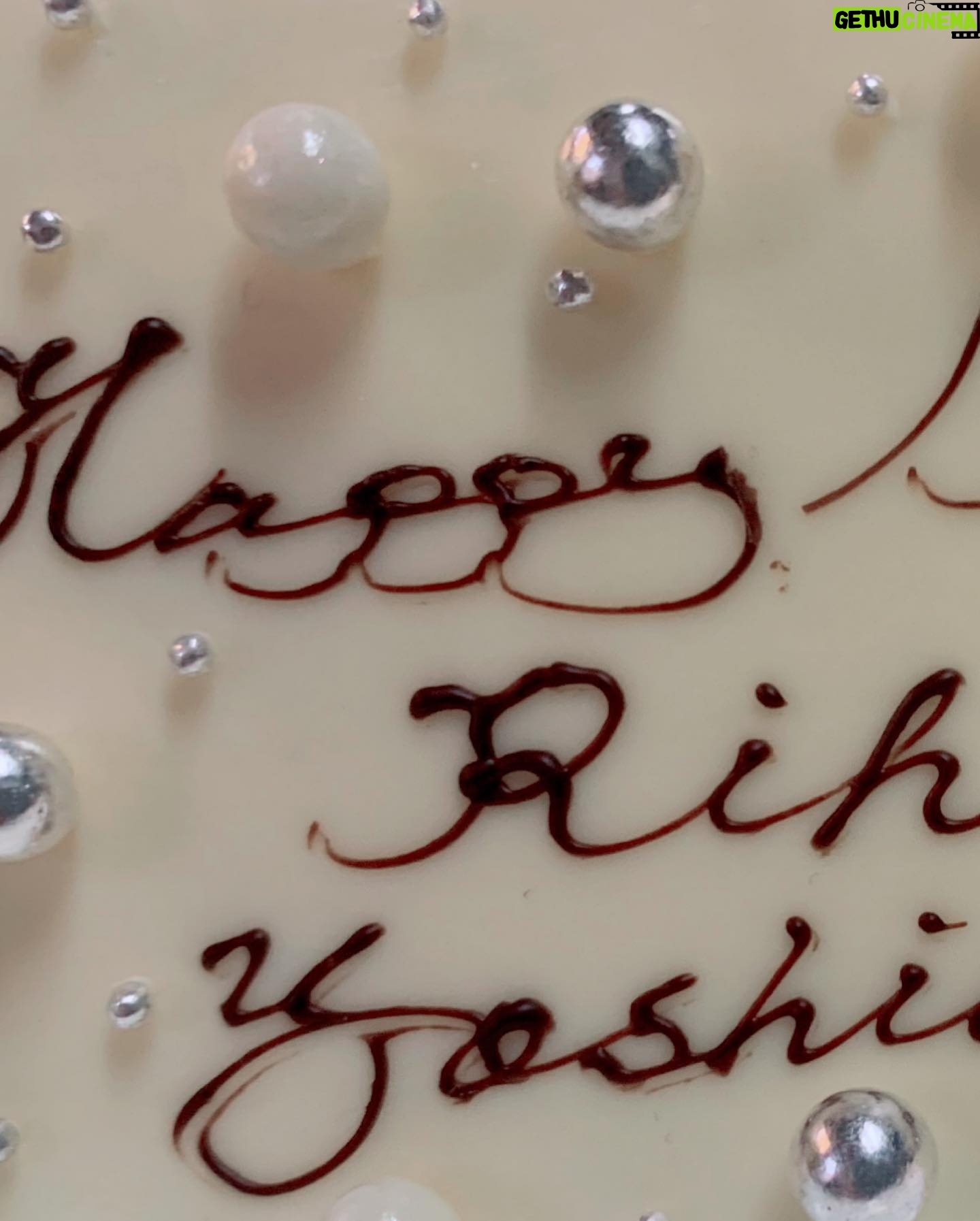 Riho Yoshioka - 203.4K Likes - 🎂♡31
@inrededitor
@spring_tkj