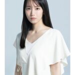 Riho Yoshioka Instagram - 大切なお知らせ。 おはようございます。 昨夜から矢継ぎ早に失礼致します。 私吉岡里帆は春から芸能事務所フラームと新しく契約しましたことをこちらでご報告させて頂きます。 様々な話を重ねていく中でここで新しい挑戦をしてみたいと感じました。 これまでの感謝の気持ちを胸に第ニ章をスタートさせます。 まだまだ未熟者ではありますが、場所は変わっても周りにいて下さる皆様と力を合わせて初心を忘れず真摯に活動に取り組んでいく所存です。 今後も変わらぬご厚誼を賜りますようお願い申し上げます。 吉岡里帆 　　　　　　　　　　　　　　　　　令和六年四月吉日 @flamme_official_film