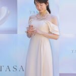 Riho Yoshioka Instagram - "TASAKI "70周年おめでとうございます💎🤍 #PR #TASAKI @Tasaki_intl @chibakey @tomokookada