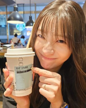 Rika Adachi Instagram - なぜ？タンザニア？

モバイルオーダーでRIKAといれたはずが…
なぜかうまくいってなくて、タンザニアさんになってしまった😇
なぜ？？？