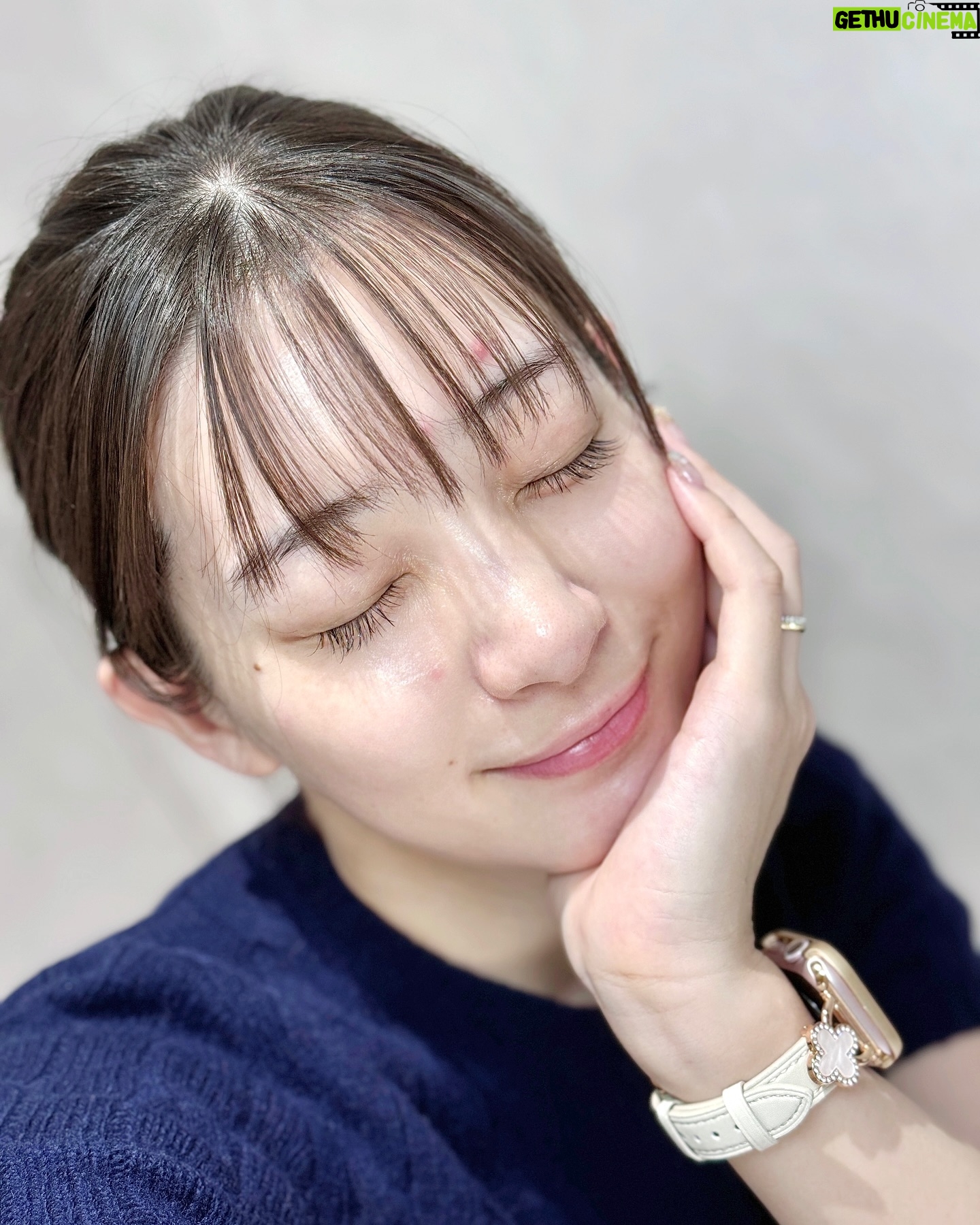 Rika Adachi - 3 Likes - やっぱり大好き
@zarahabeauty のVVSダイヤモンドピーリング💎
うる艶なんだなぁ〜🫢
あとは、おでこのニキビ(吹出物w)をなんとかするだけ!笑
なんか良い施術知らないー?