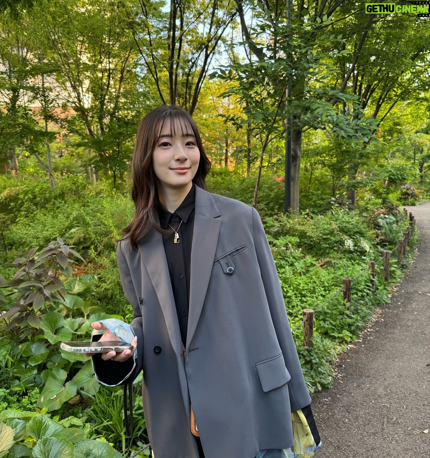 Rika Adachi - 3 Likes - 写真がなさすぎて困る🫠