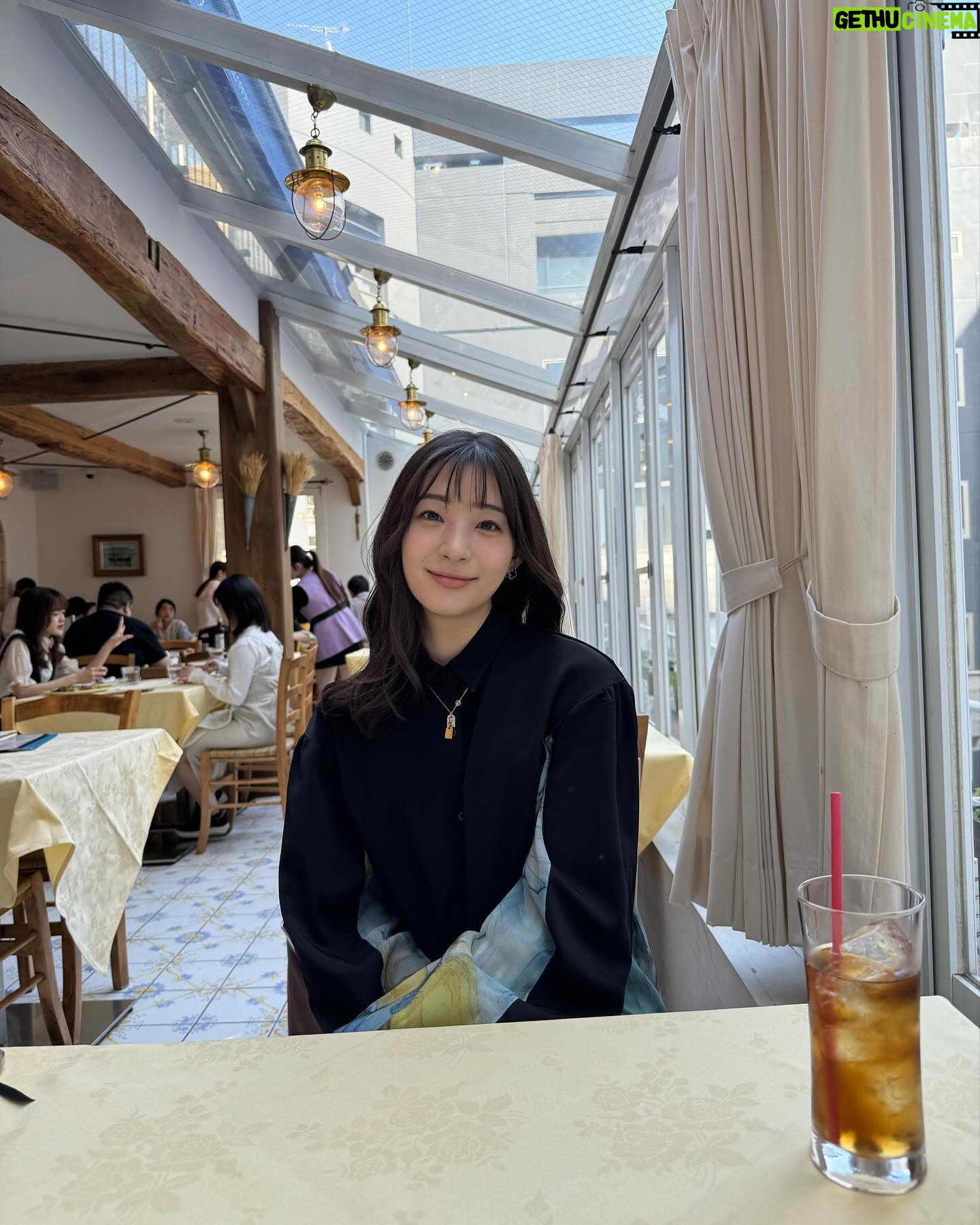Rika Adachi - 3 Likes - .
新しいCMができあがりました😊🩵
フジ医療器さんのマッサージチェア!
ストーリーズからぜひ!