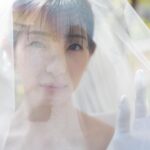 Rika Adachi Instagram - . 10代の頃からグラビアでお世話になってる LUCKMANさん @n.k.luckman 写真集とか週プレとか 本当にたくさんお世話になってて 撮影中に「いつかウエディングドレス撮ってくださいね〜」 なんて言ってたことを 実現してもらいました☺️🤍 今回のオーダーはLUCKMANらしい写真で！笑 そして家族たち、とくにおじいちゃんおばあちゃんを撮ってください！ってお願いしてました。 もうさいっこうに撮ってくださってて 好き🥰オブ好き🥰笑 第一弾LUCKMANさんにしか撮れない 足立梨花の1日をみなさんにおすそ分け📸✨ #アニヴェルセルみなとみらい横浜 #アニヴェルセル #anniversaries #ウエディング #wedding