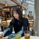 Rika Adachi Instagram - . 新しいCMができあがりました😊🩵 フジ医療器さんのマッサージチェア！ ストーリーズからぜひ！