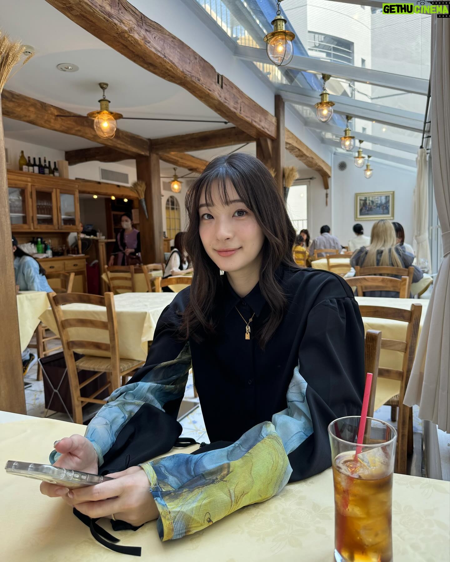 Rika Adachi - 3 Likes - .
新しいCMができあがりました😊🩵
フジ医療器さんのマッサージチェア!
ストーリーズからぜひ!