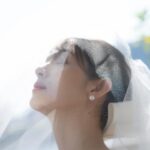 Rika Adachi Instagram - . 10代の頃からグラビアでお世話になってる LUCKMANさん @n.k.luckman 写真集とか週プレとか 本当にたくさんお世話になってて 撮影中に「いつかウエディングドレス撮ってくださいね〜」 なんて言ってたことを 実現してもらいました☺️🤍 今回のオーダーはLUCKMANらしい写真で！笑 そして家族たち、とくにおじいちゃんおばあちゃんを撮ってください！ってお願いしてました。 もうさいっこうに撮ってくださってて 好き🥰オブ好き🥰笑 第一弾LUCKMANさんにしか撮れない 足立梨花の1日をみなさんにおすそ分け📸✨ #アニヴェルセルみなとみらい横浜 #アニヴェルセル #anniversaries #ウエディング #wedding