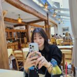Rika Adachi Instagram - この色合いかわいい🩵