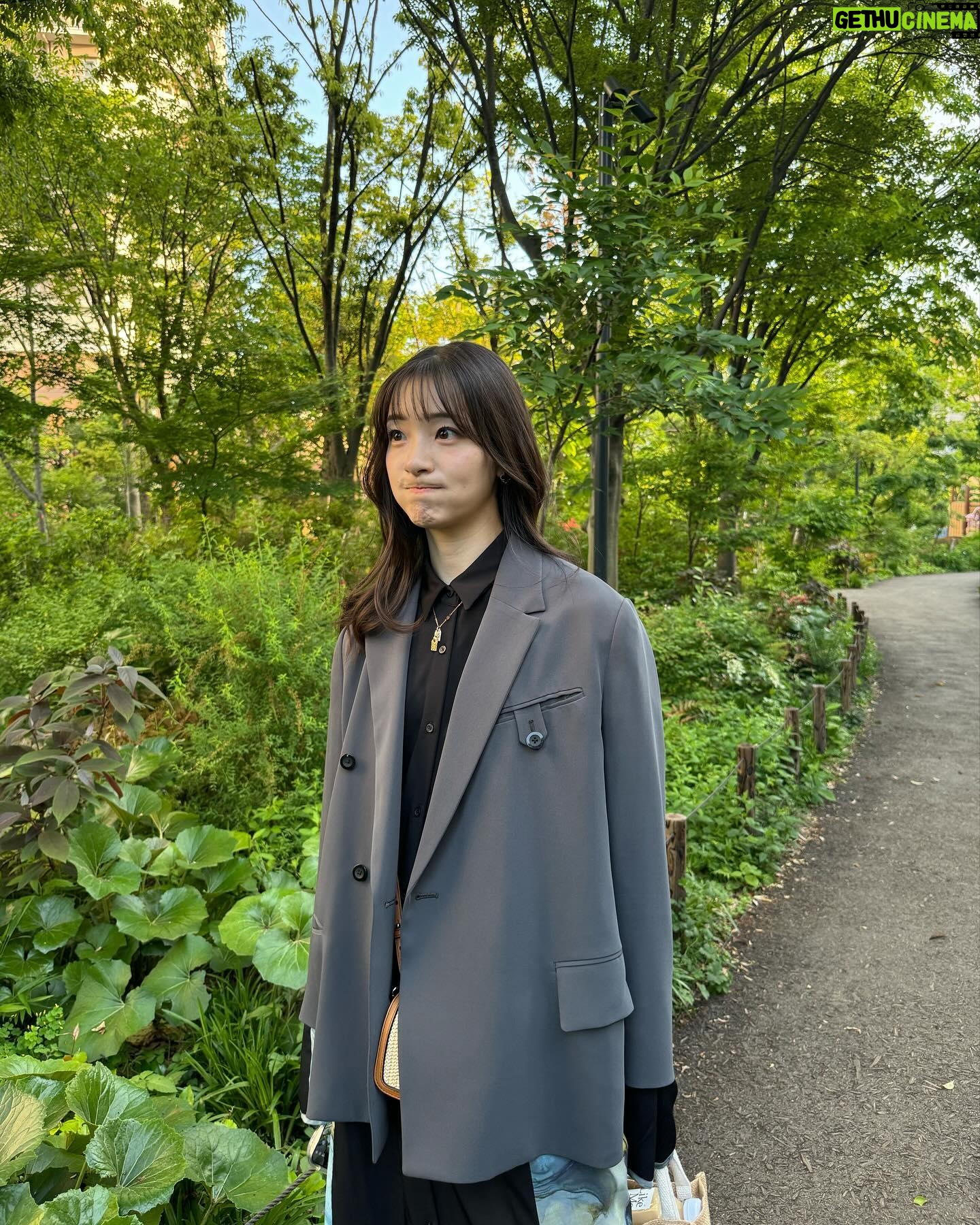 Rika Adachi - 3 Likes - あたたかいのか寒いのか
よくわからない季節突入ですが…
でも寒すぎず暑すぎずこれぐらいが好きです🥰