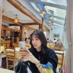 Rika Adachi Instagram - この色合いかわいい🩵