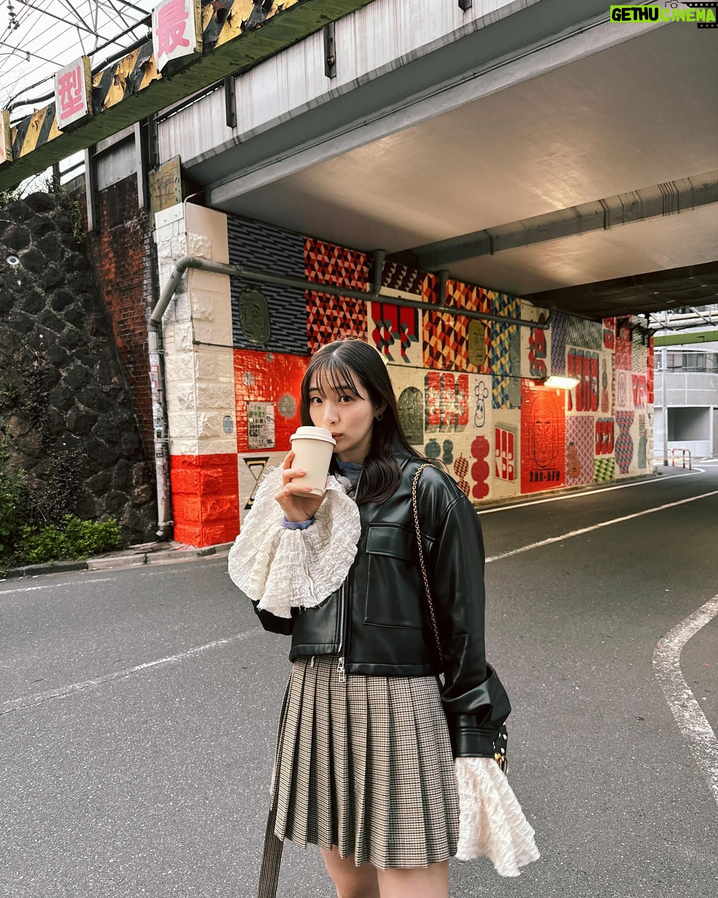 Rika Adachi - 3 Likes - .
🥰☕️
Photo by📸
@rima_nishizaki
#りかりま