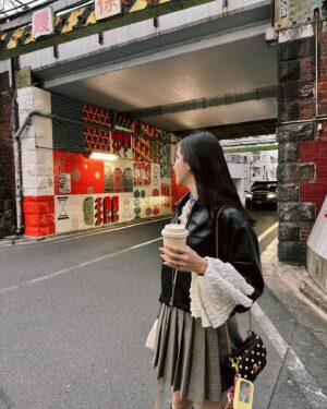 Rika Adachi Instagram - .
🥰☕️

Photo by📸
@rima_nishizaki 

#りかりま