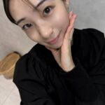 Rika Adachi Instagram - ツヤ肌〜 @zarahabeauty ザラハでトロイアルケのVVSダイヤモンドピーリングやってきたよ🥺🩵 ツヤ肌維持のために、いつものホームケアにトロイアルケのものを追加！ 花粉で荒れてる肌も整えていきたいなぁ🥰🫶🏻🌸 #ザラハ #zaraha #トロイアルケ #vvsダイヤモンドピーリング