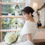Rika Adachi Instagram – Wedding Bouquet

女優足立梨花さんに提供させて頂いたスモールローズブーケ
ドレスはエマリーエ。立体感が美しい

@adacchee 
@emarie_wedding 
@bees_photo_harano 

#yuji_kobayashi_ #geometricgreen2011 #flowerartist #flowerdesign #flower #art #music #earth #japan ##芸術 #美術 #文化 #工芸 #花 #音楽 #地球 #東京 #自然