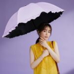 Rika Izumi Instagram - 完全遮光日傘「UVO」のイメージモデルをさせていただいています。 これからの季節に欠かせない日傘⛱️ 長く外にいるときは大きめの傘を、 持ち運ぶことが多い日は、折りたたむとミニサイズになるコンパクトな日傘と、 その日に合わせて選んで使っています。 晴れの日も、雨の日も季節を問わず使える機能性に 豊富なデザインがあるUVOの傘、 ぜひチェックしてみてください☀️ @uvo_official #UVO#ウーボ#日傘