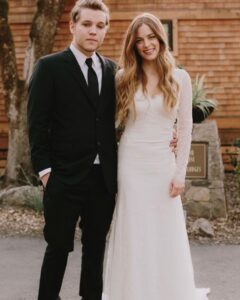 Riley Keough Instagram - Not an hour goes by where I don’t think of you and miss you. It’s been two years today since you left and I still can’t believe you’re not here. You are so loved my Ben Ben. ❤️💫🍣