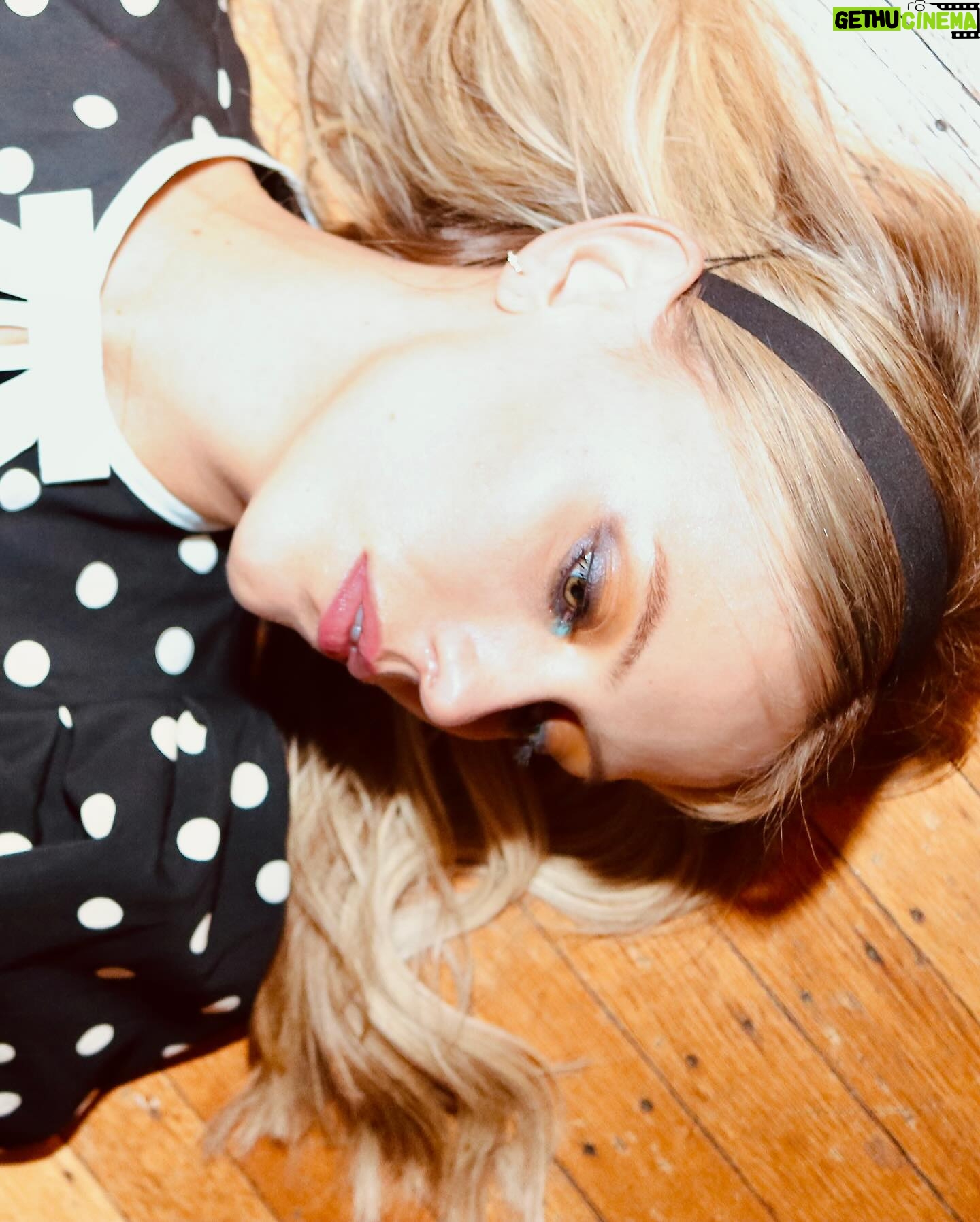 Riley Voelkel Instagram - Part 3 @the.baremag and @tina_turnbow 💋 read the full article at thebaremagazine.com #barebeauty #rileyvoelkel #hightown #queensofarchive #aliceandolivia #champion @marquepr