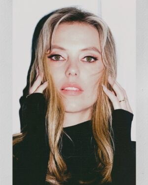 Riley Voelkel Instagram - The incredible @andiejjane ❤️