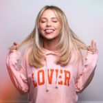 Riley Voelkel Instagram - In my #Lover Era with @vicidolls and @woodyseyewear 💋 #ootd #vicidolls #loverera #woodyseyewear #taylorswift #quentinmeowantino Photos by @mike.c.robertson