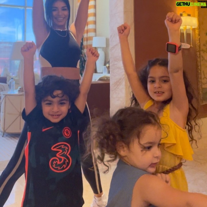 Rima Fakih Instagram - My superheroes 🦸♀️🦸♂️🦸♀️
