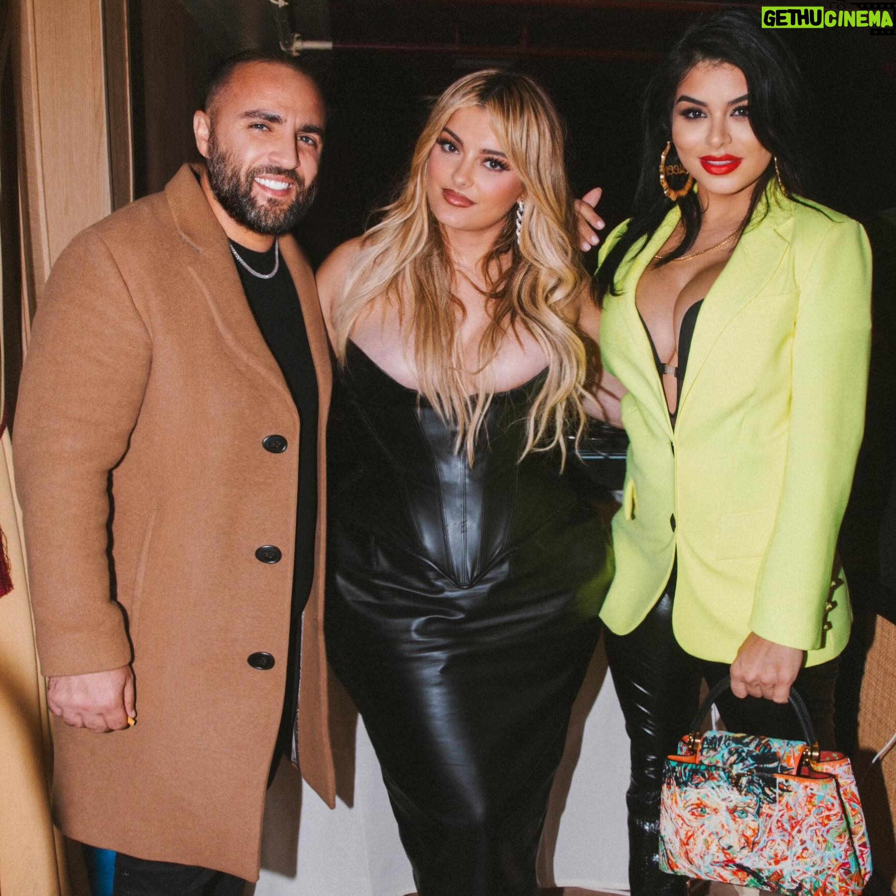 Rima Fakih Instagram - Congratulations to all our female staff honored last night @billboard Women in Music Awards