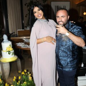 Rima Fakih Instagram - Showered with love… rain… and joy on my baby shower 🙏🏽 Grateful for everyone who came and celebrated with me and my loving husband. Hosted by the amazing Queen of LA and my best friend @stellabulochnikov