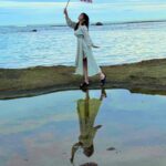 Rin Takahashi Instagram – まるでウユニ塩湖☂️❤️
ここはどこでしょう？？