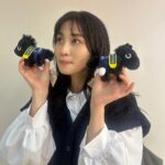 Rin Takahashi Instagram - 華音にスシローとゲーセン付き合ってもらいました🥹✨ イクイノックス様…🥹❤️ とれました🐴🐴🐴嬉しい極まりない💓 保存用と持ち歩く用🐴🐴 #推し活 #イクイノックス様 #家宝多め女子 📷 @miyahara_kanon