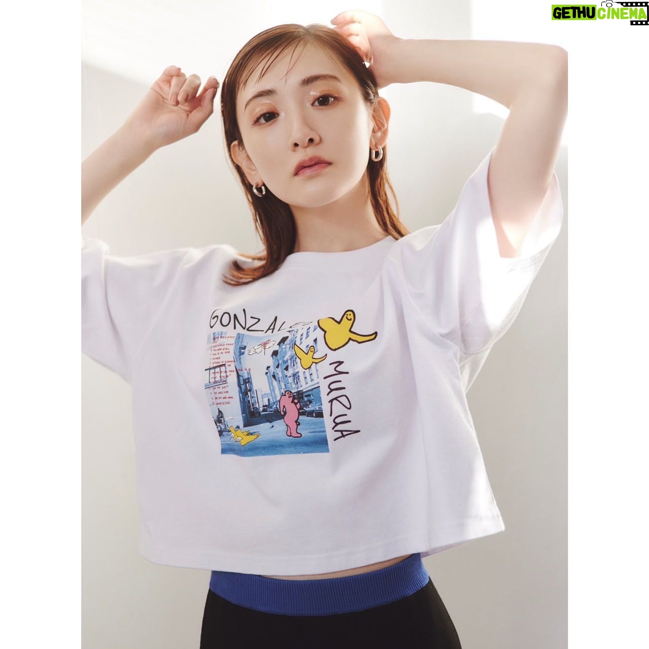 Rina Ikoma Instagram - . 2023.04.06 "MURUA” SPRING COLLECTION #MURUA @murua_official #生駒里奈 #生駒ちゃん