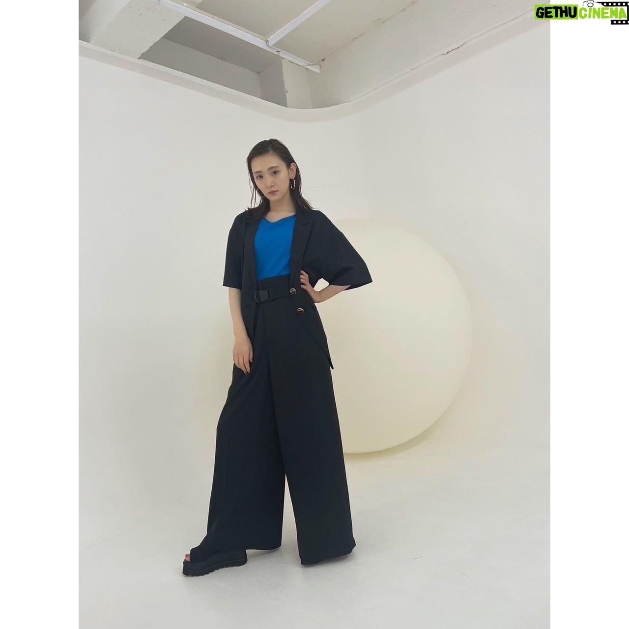 Rina Ikoma Instagram - . 2023.3.30 "MURUA × RINA IKOMA" Collaboration Pre-order START @murua_official #MURUA #生駒里奈 #生駒ちゃん