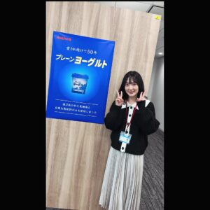 Rina Ikoma Instagram - ✴︎

推しを召し上がれ🥄💙⁣
⁣
飯野朝子役で出演中です〜！！⁣
⁣
#テレ東⁣
#推しを召し上がれ 
#毎週水曜深夜1時から！⁣
#推し召し⁣
#いこまちゃん 
#生駒ちゃん 
⁣