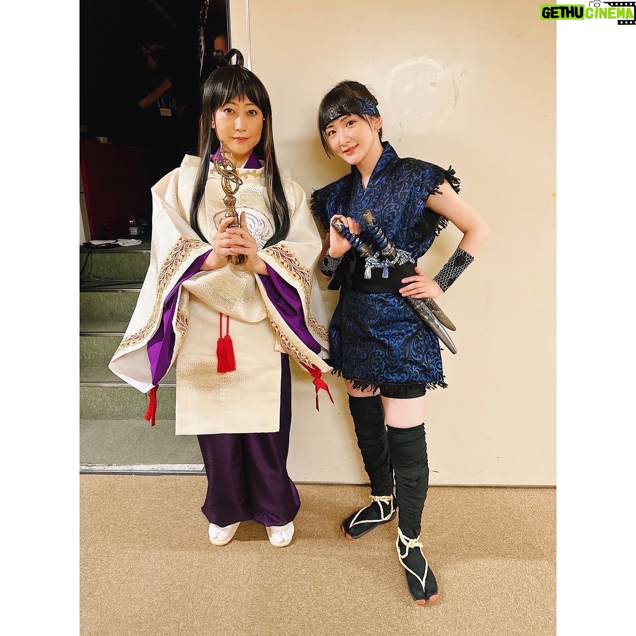 Rina Ikoma - 3 Likes - .
明治座創業150周年記念
水谷千重子50周年記念公演
大江戸混戦物語
ニンジャーゾーン
千秋楽を無事迎えました!!
ご来場くださった皆様、応援してくださった皆様ありがとうございました😊😊
まだ博多座もあるので長々と振り返りはしませんが、
千重子先生のshow must go onのお姿に沢山の学びと刺激と勇気を頂きまして、私もあんな風になりたいな、あんな存在にいつかなれたらいいなって思いました。
千重子先生とのツーショット(*´꒳`*)🫶
博多座もよろしくお願いいたします!!🩵💜
#明治座
#博多座
#水谷千重子
#水谷千重子50周年記念公演
#3度目の
#バカ言ってる
#生駒里奈
#生駒ちゃん