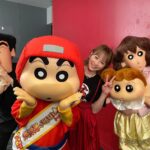 Rina Kawaei Instagram - 映画クレヨンしんちゃん 大ヒット御礼イベントでした！ 絶賛公開中ですので、是非ご覧ください☺︎ 野原一家と📷♡