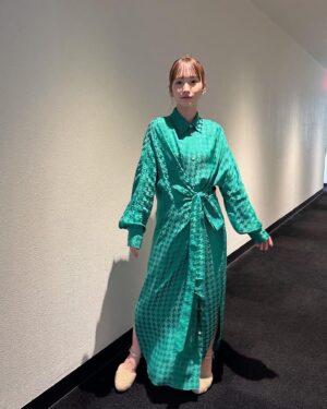 Rina Kawaei Instagram - THE MYSTERY DAY
ありがとうございました！
みなさん正解しましたか🫣？
とっても楽しい1日になりました♡
優しい美しいまりか姉さまと🫶🏻