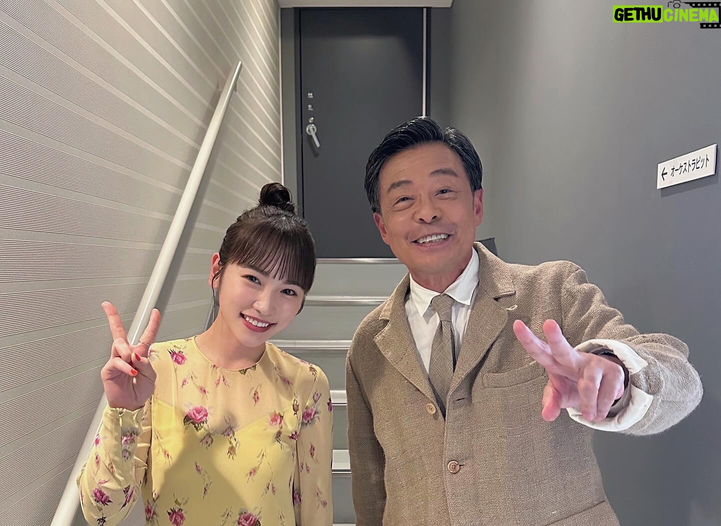 Rina Kawaei Instagram - 完成披露試写会ありがとうございました! 映画「ディア・ファミリー」 6月14日公開です、ぜひ劇場でご覧下さい😌 そして、久しぶりに会えたぁぁぁぁ! 光石さん🥹📷🤍