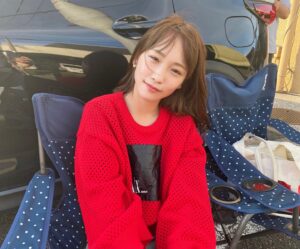 Rina Kawaei Instagram - 暑さと風に負けちゃってる人
#親愛なる僕へ殺意をこめて
