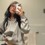Rina Sawayama Instagram - checking in 💎⛓️⚙️