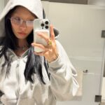 Rina Sawayama Instagram - checking in 💎⛓️⚙️