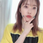 Rino Sashihara Instagram – 私服。驚きの黄色。
カラコンはストロベリークォーツ。
#指輪
#もしかして
#みたいな顔されるけど
#こんなゴツい指輪くれるやつ100パーやばい
#普通シンプルなリング
#これは彼女にあげるにはゴツすぎる
#バッグはいただきもの
#おさがりだけどほぼ新品
#人からシャネルもらいすぎ
#持つべきものはお金持ちの知人
#カラコンはストロベリークォーツ
#結局言いたいのはそれ
#大宣伝