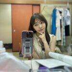 Rino Sashihara Instagram - この写真のメイクの感じお気に入りです！ リップはピンクフォンデュ。眉マスカラはブラウンです！ 今日は #Ririmew 眉マスカラとブラシセットの発売日です！もう手に取って使ってくださってる方がいると思うとドキドキ…気に入ってもらえると嬉しいなあ！ YouTubeでひっさびさにメイク動画も更新してるのでぜひチェックお願いします！