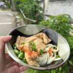 Rino Sashihara Instagram - 日帰り香川。 楽しかった〜。フワさんと。 フワさん、「あたし胃もたれだから食べられないかも」って言ってたのにめちゃくちゃ食べてたなあ。 食べたくて急いで撮ったので器に親指ひっかかっててごめんなさいね！ #がもううどん と #バカ一代 また行きたい！うどん好きです！