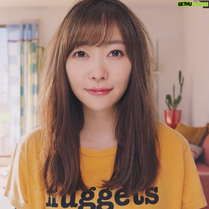 Rino Sashihara Instagram - リーゼのCMに出演させていただいております! 新しくなったLieseで簡単にできました🥳 #たまにはリッチにキメたい #髪チャレ #Liese #リーゼ #ヘアアレンジ #ヘアスタイリング #雰囲気嫌いじゃないよって人いいね #お洒落さんと繋がりたい #なぜインスタグラマーは着た服を並べるのか #そしてなぜオシャレだと思ってしまうのか #簡単にできるヘアアレンジっていうやつそもそも上手に巻けないからできない #そこは練習 #プロ意識 #巻きに対する #プロ意識 #お友達風のタレントさん #そんなことより蟹でかい