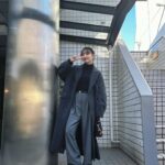 Rio Uchida Instagram - ❤️カチューシャの日の私服❤️ tops: @zara pants: @clane_official belt: @clane_official shoes: @uniqlo_jp bag: @tiffanyandco Tiffanyのバッグはチェーンが可愛すぎてアクセサリーのように持てるし、UNIQLO C のローファーはデザイン良いのにリーズナブルでしかも履きやすくて最強なり❤️ インナー着込んでお腹にホッカイロ張ったりしてるので、ぽっこりしとります⚠️