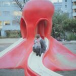 Rio Uchida Instagram - たこさん公園🐙 この連載は全部私服なんだよーーーっ これはなんとなく来世ちゃんの桃ちゃんを意識。笑 @acnestudios のマフラー。 色違いのオレンジ持ってるんだ🧡 #金曜日の肉とだーりお