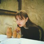 Rio Uchida Instagram – 連載 #金曜日の肉とだーりお
第21回は、、話題のシュクメルリを食べに
新宿のスンガリーに❤️

海外に来たみたいな雰囲気で
美味しいワインも一緒に楽しんだよ。
ウォッカもデザートも美味しかったーーー！！

是非記事を見てねーー @freak_mag

#スンガリー　#シュクメルリ