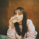 Rio Uchida Instagram - 連載　#金曜日の肉とだーりお この日はへびーな撮影３本目で疲れてぼろぼろだったけど 水炊き食べたらみるみる元気出て 復活して帰った✌️☺️ 桜の季節、目黒川沿いのお店に行ってきたよ🐓🌸 詳しくは記事を見てねん　@freak_mag