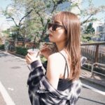 Rio Uchida Instagram - 最近はずっとダブルチートの撮影頑張ってます✌️ 4/26の放送まであと少し！　@tx_wowow そして4/23(火)に向井理さんと結木滉星さんと3人で インスタライブをするのでお楽しみに。 　 写真は撮影の合間に親友とカフェ行った時の😊暑かった〜